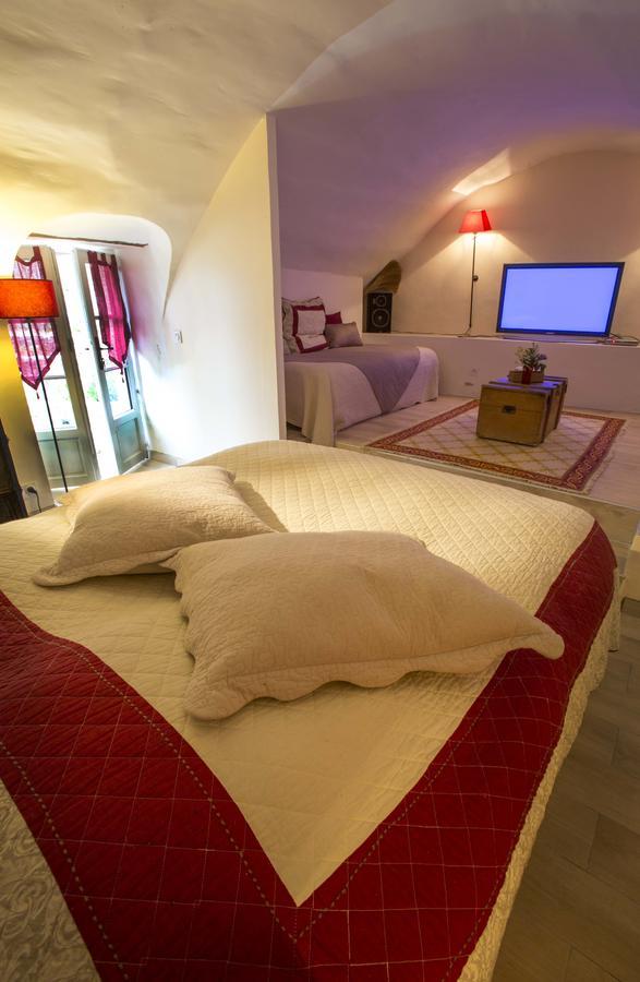 Bed and Breakfast Le Jas de Péguier Châteauneuf-Val-Saint-Donat Esterno foto
