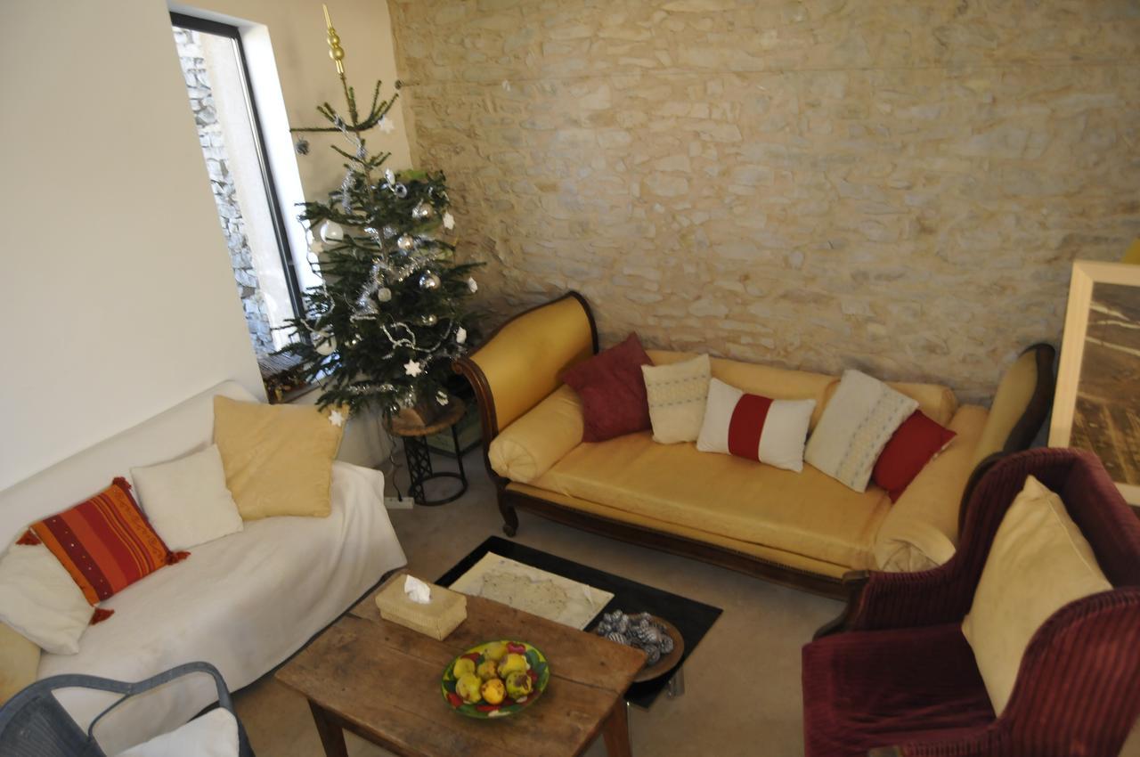 Bed and Breakfast Le Jas de Péguier Châteauneuf-Val-Saint-Donat Esterno foto